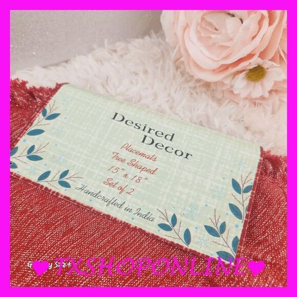 Set of 2 { Desired Decor } | christmas | tree shaped placemat NWT - Picture 2 of 4